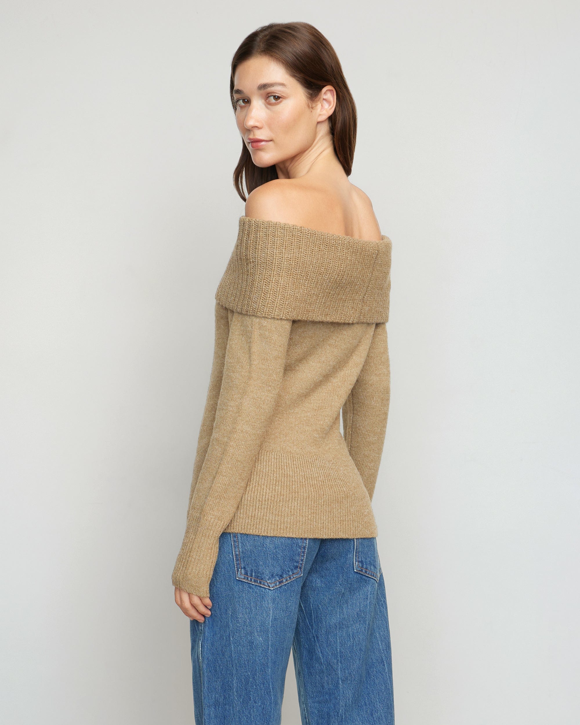 Off shoulder best sale pullover wei?