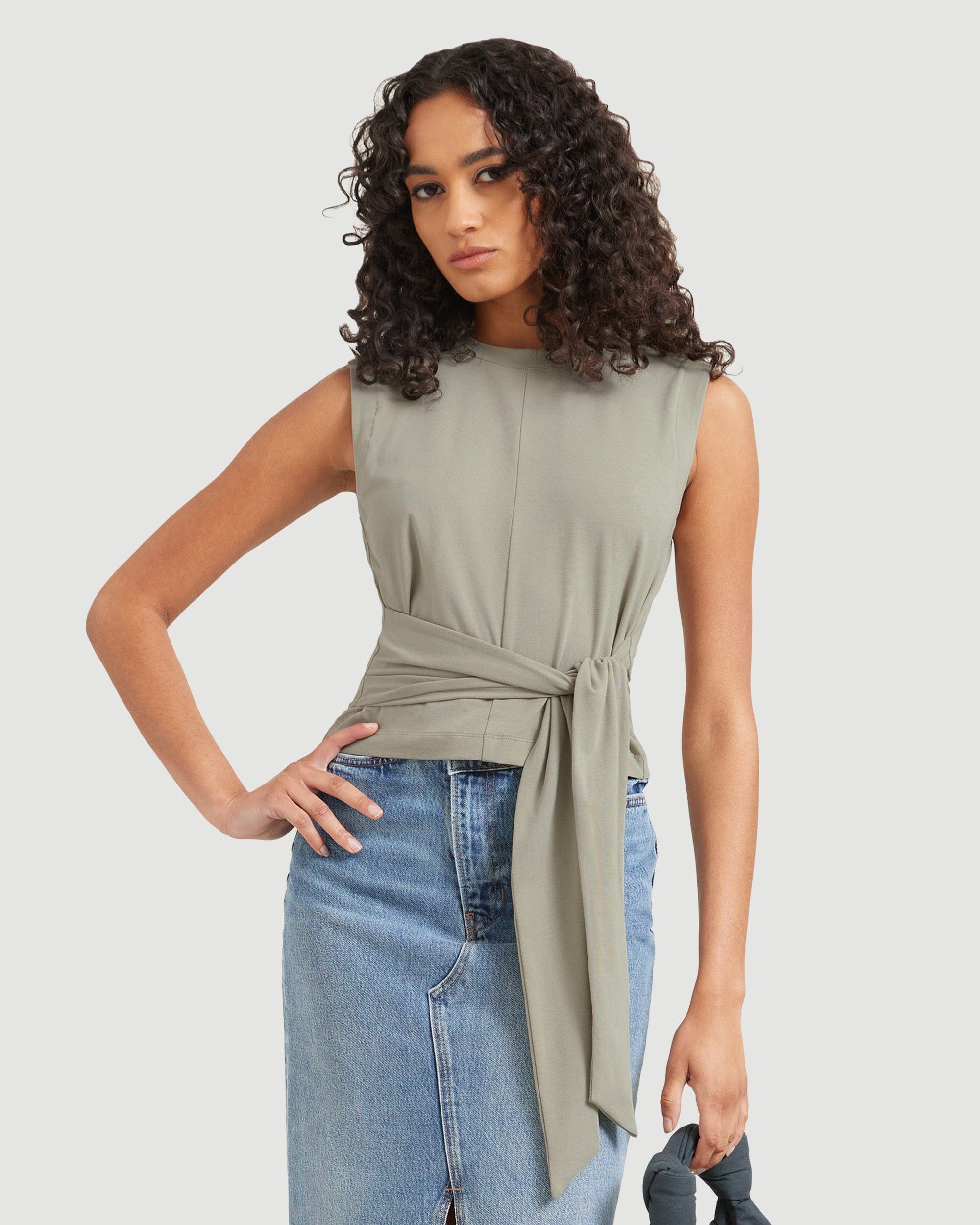 sleeveless wrap